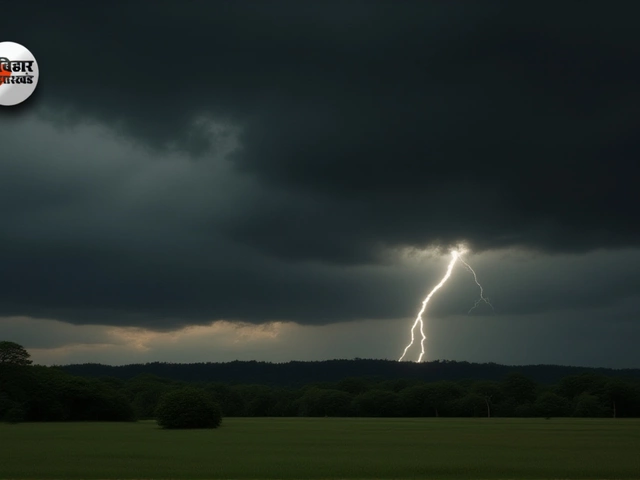 Cyclone Threatens Chhath Puja 2025 Rituals as IMD Warns of Bay of Bengal Storm
